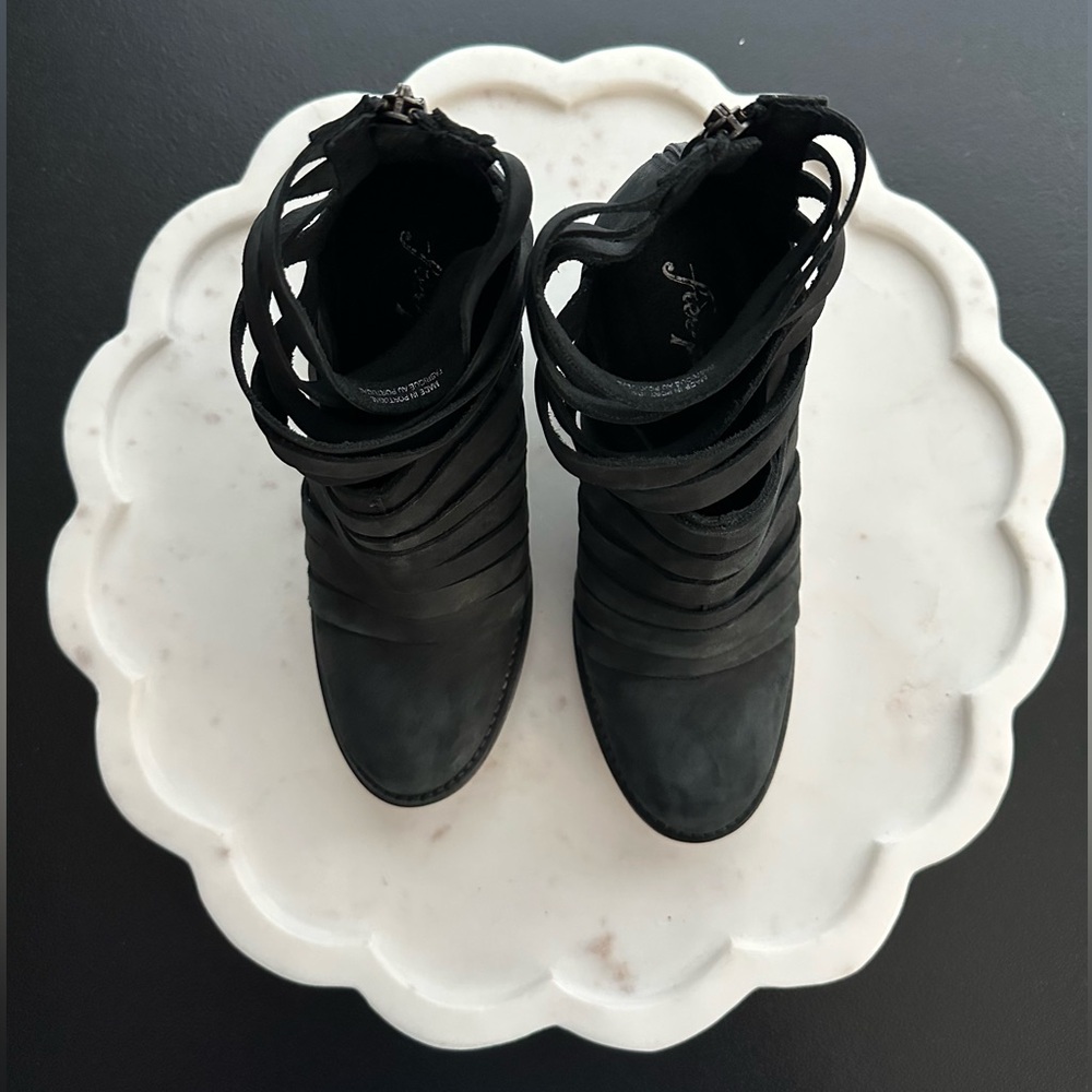 Women’s Free People Black Hybrid Block Heel  Boots Size 37 ~ 3.5 inches